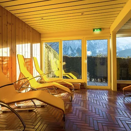 In With Sauna